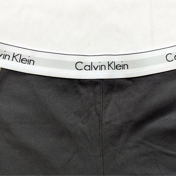Calvin Klein Modern Gravity Band Casual Shorts Size M - Picture 7 of 10